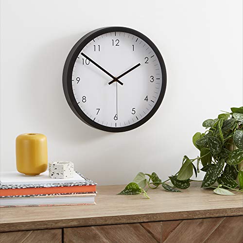 Amazon Basics Wanduhr (30cm): Batteriebetrieben, Rund, Leicht Ablesbar, Lautlose