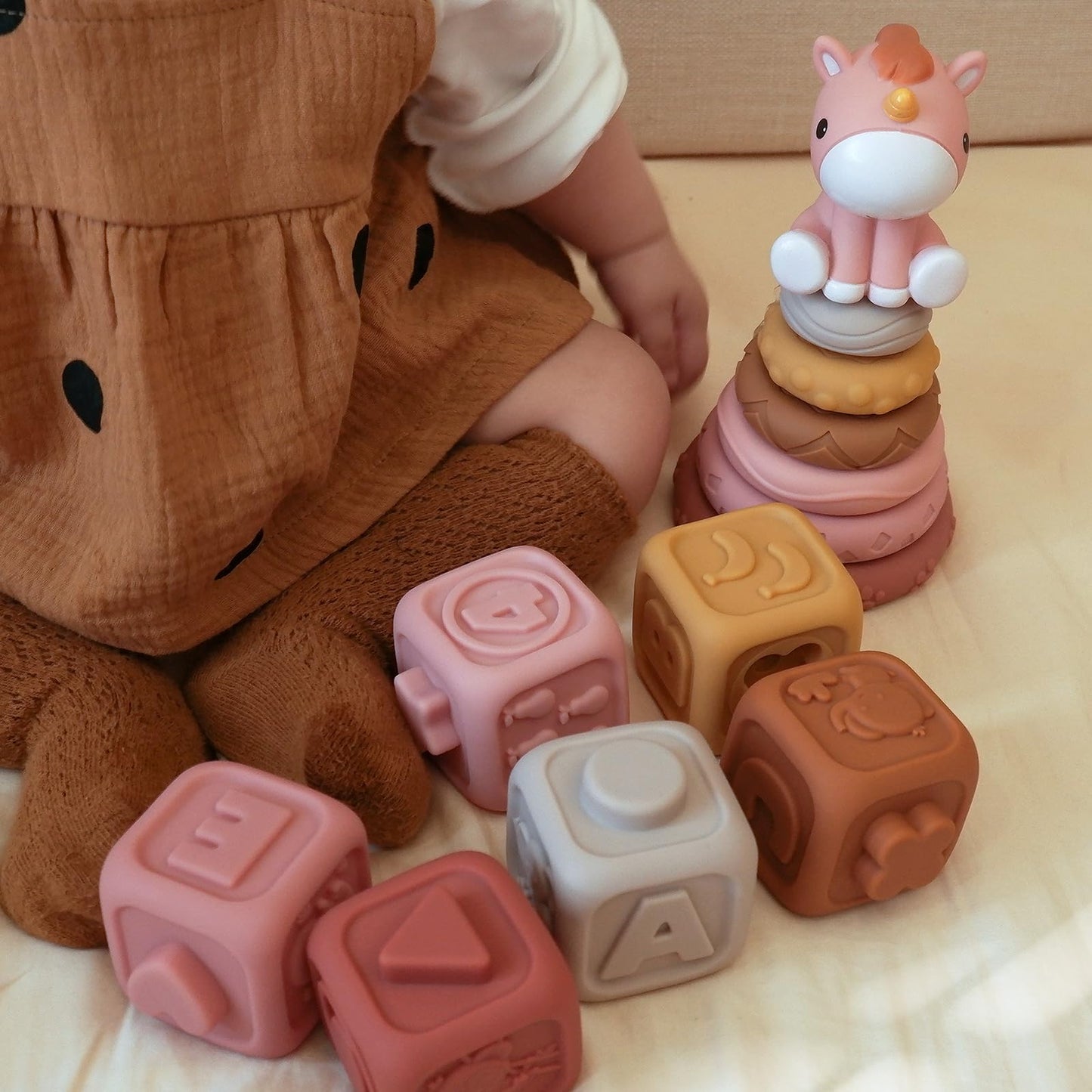 Baby teething toys (13 pieces): building circles and blocks, stacking & nesting