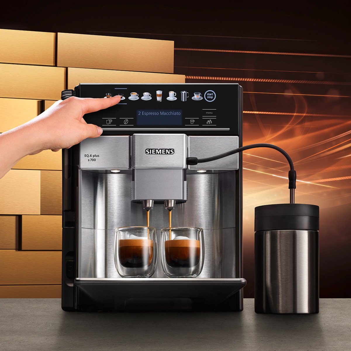 SIEMENS (EQ6 Plus S700 TE657503DE) Kaffeevollautomat: 1500W