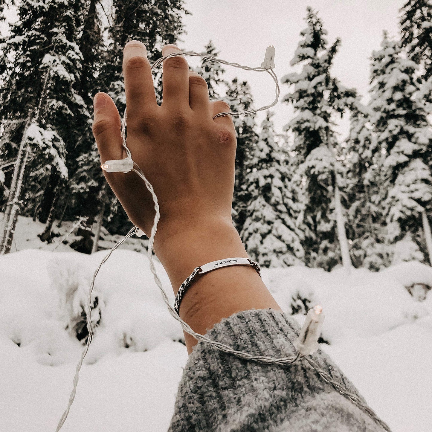 Personalisiertes Edelstahl-Armband für Herren mit Wunschgravur (2 Stück): Silber, Schwarz
