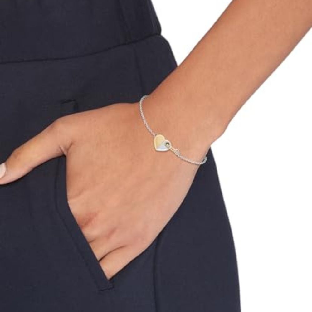 Tommy Hilfiger women's link bracelet with a heart charm