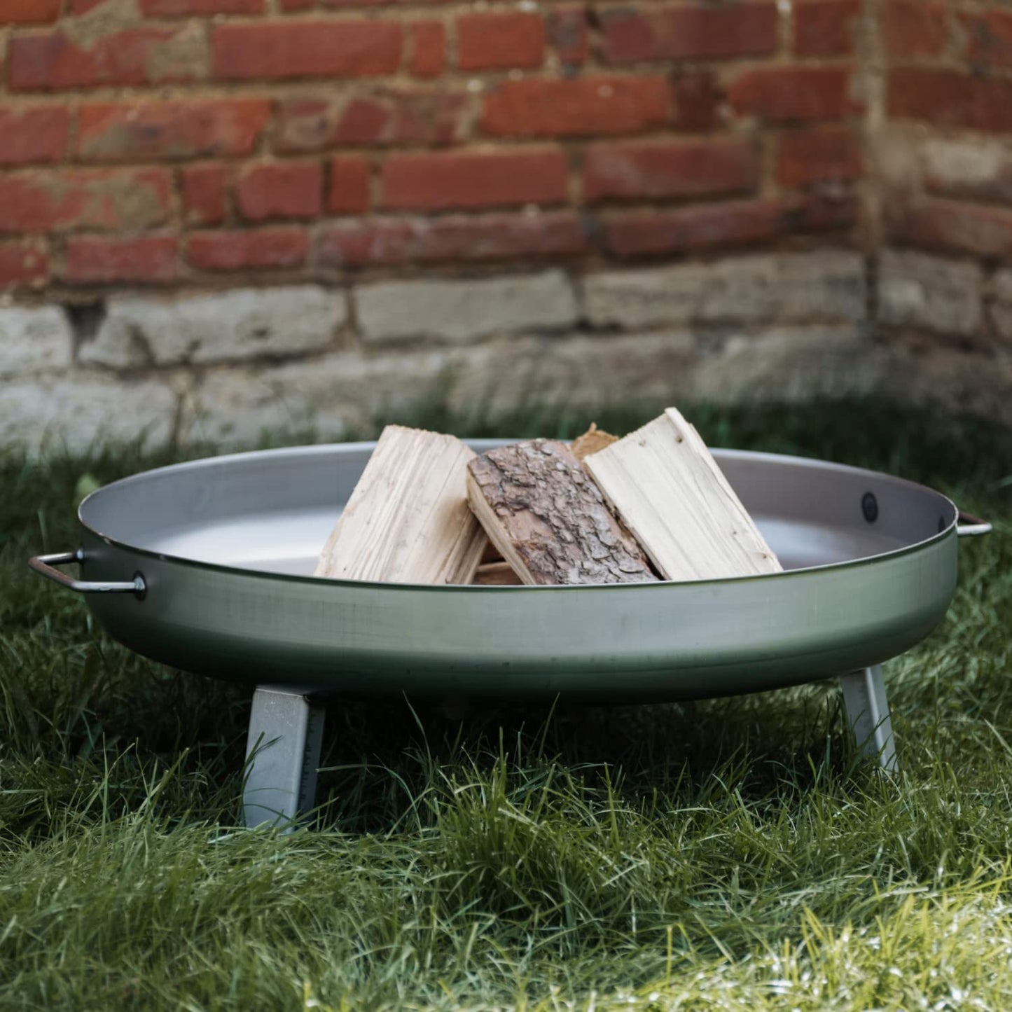 Czaja® fire bowl 'Bonn' (Ø 80cm) with water drainage hole: Large fire pit for the garden