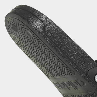 adidas 'Adilette' Shower Slipper: Duschpantoffel in Schwarz-Weiß