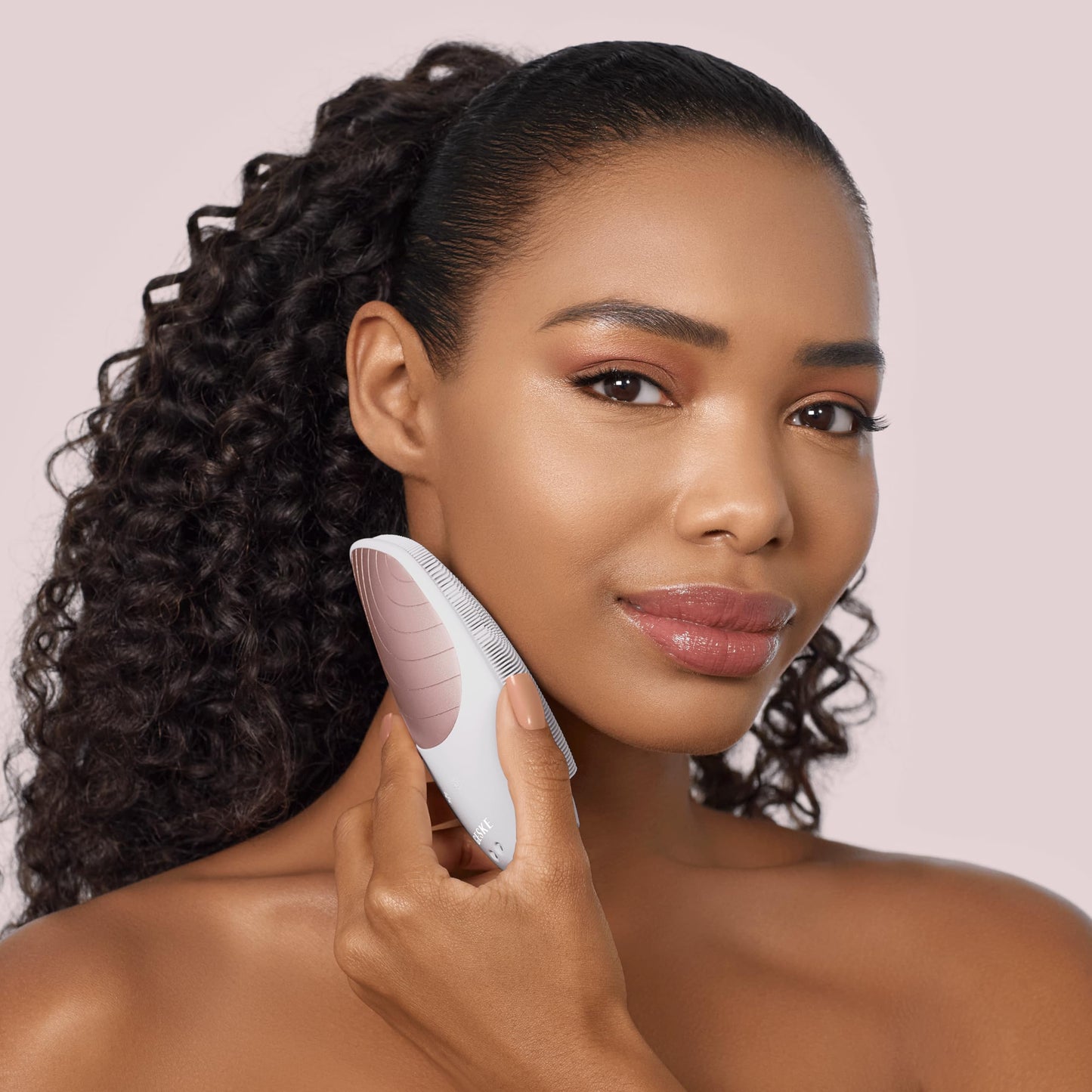 GESKE | SmartAppGuided™ Sonic Thermo Facial Brush | 6 in 1 + GESKE Hydrating Cleanser | Set mit passender Kosmetik-Zugabe | Beauty Bundle