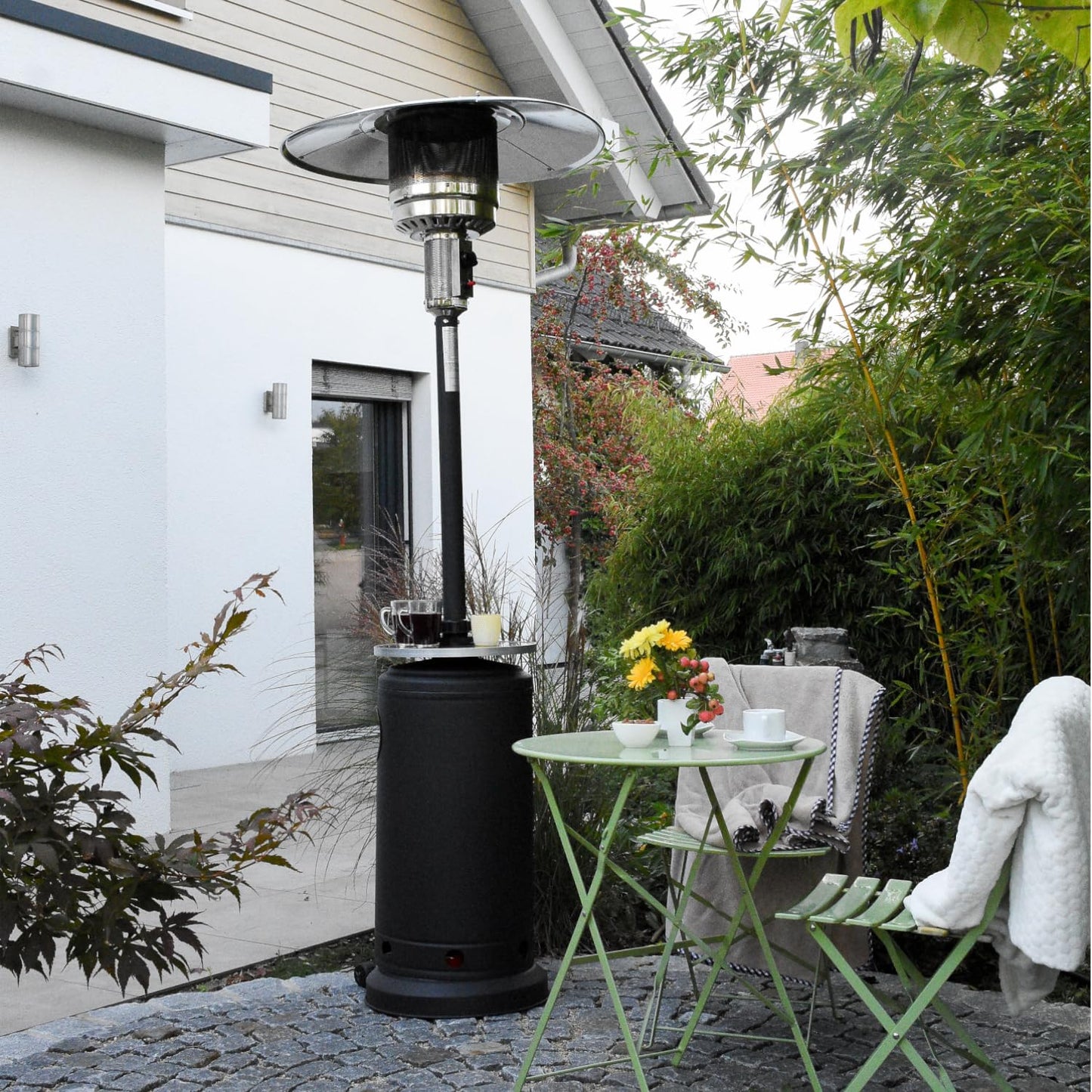 APANA 'Bellamente ONE' Gasheizstrahler (14kW) für Garten mit Transportrollen & Abschaltautomatik