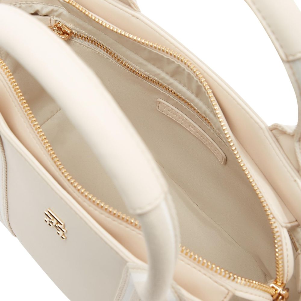 Tommy Hilfiger Damen Mini Schultertasche mit Logotape & Reißverschluss